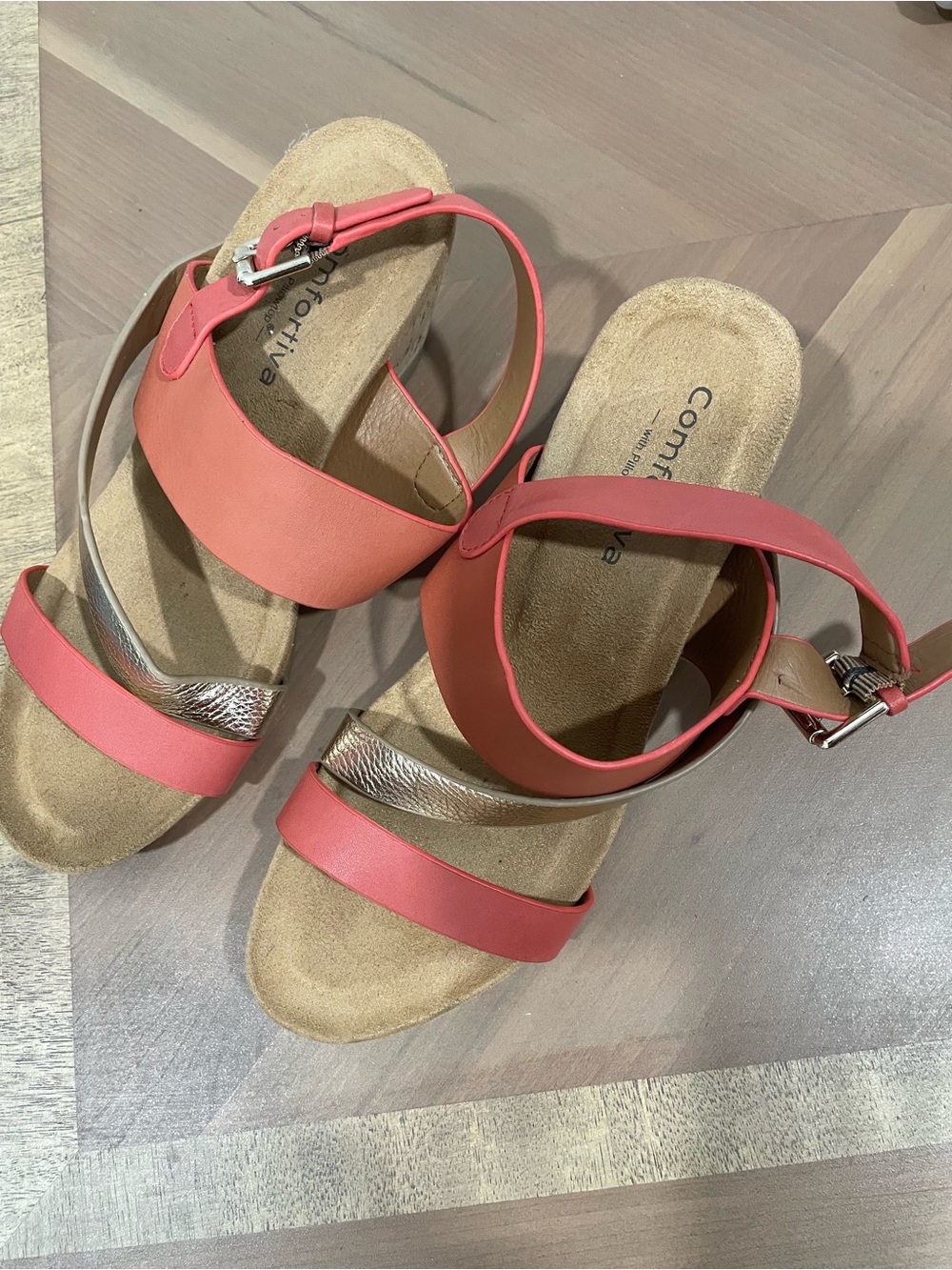 Comfortiva Coral Orange and Metallic Strap Sandals